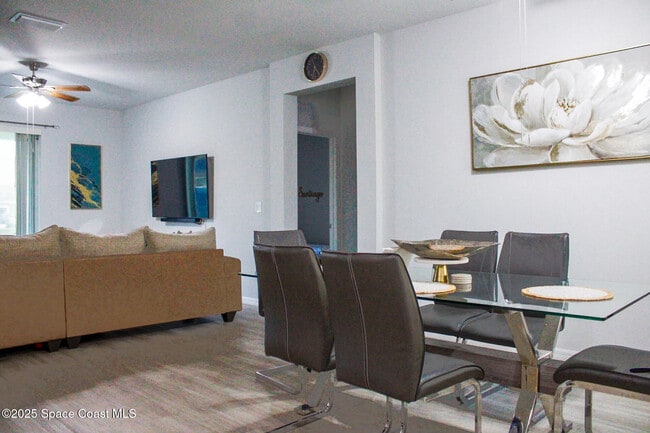 Building Photo - 843 Sorrel St NW