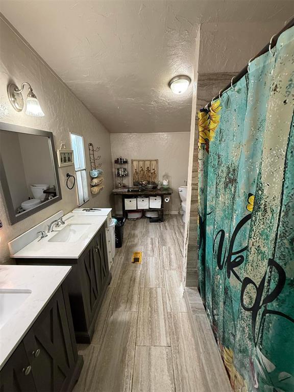 Building Photo - 20613 E County Rd 156