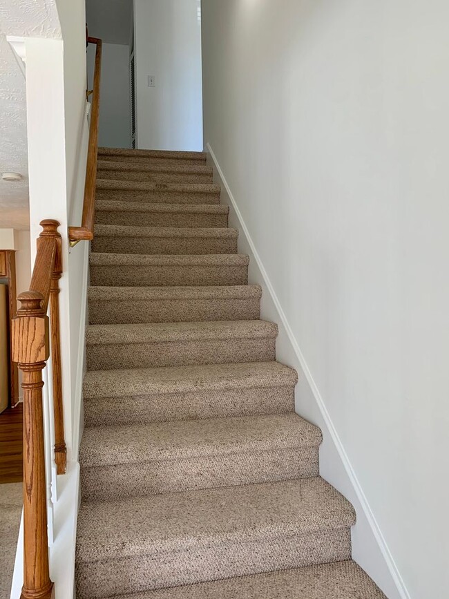 Building Photo - Spacious Prescott Place Townhome
