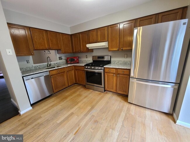 Building Photo - 7420 Houndsbury Ct