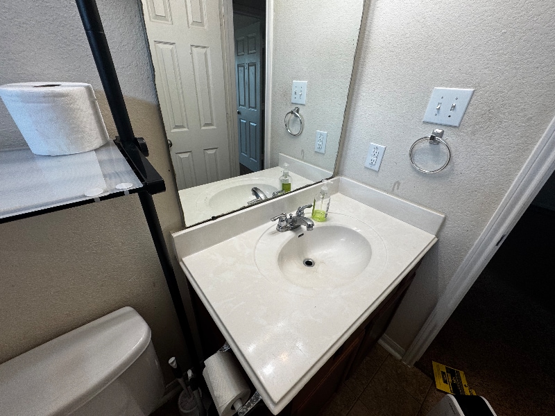 Building Photo - 1 Quarterhorse Dr