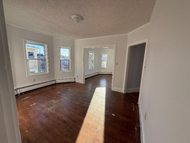 Building Photo - 13 Union St