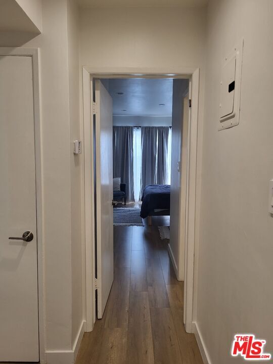 Building Photo - 450 Rexford Dr