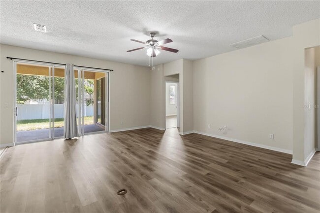 Building Photo - 2776 Cabernet Cir