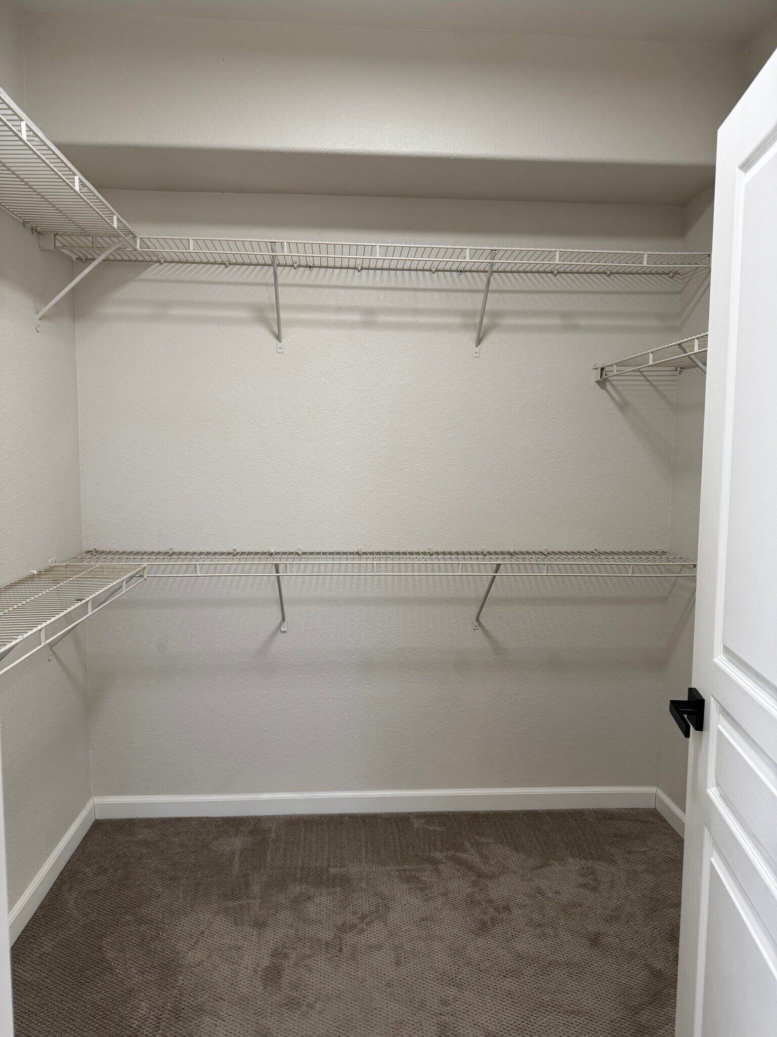 Building Photo - 10351 W Girton Dr