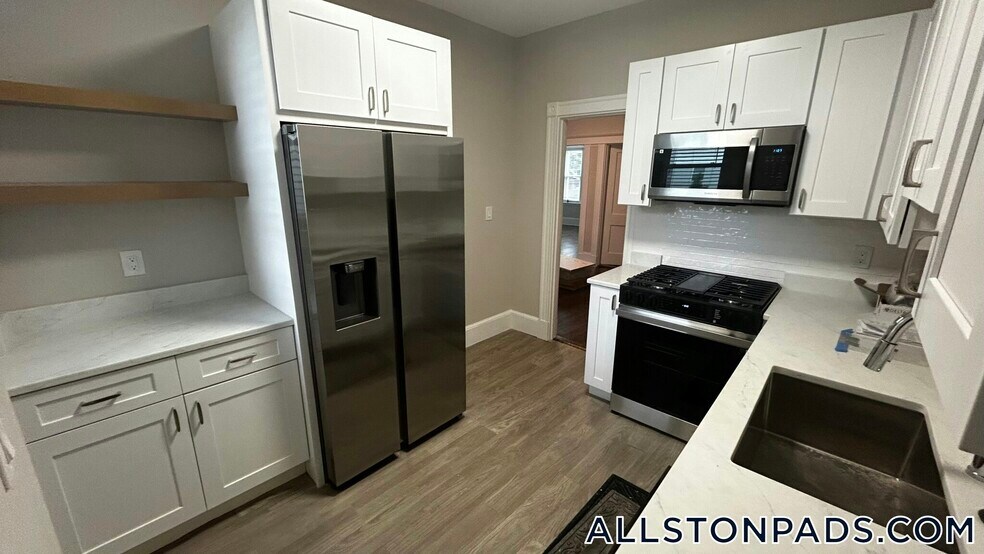 Building Photo - 6 Radcliffe Rd