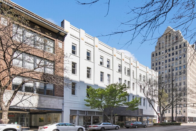 Building Photo - The Kessler Lofts - Parking Included!