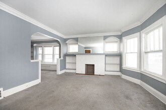 Building Photo - 3584 E 151st St