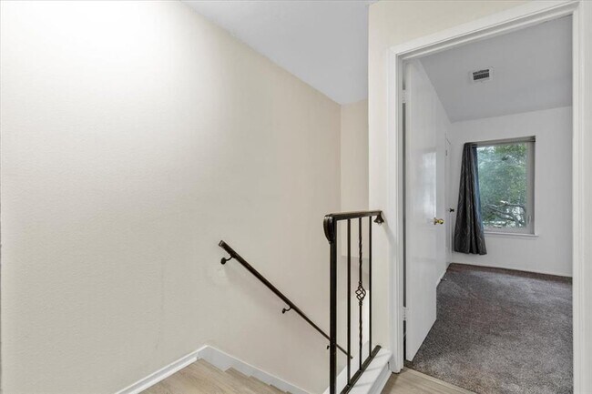 Building Photo - 8400 Jamestown Dr