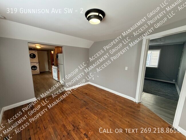 Building Photo - 319 Gunnison Ave SW