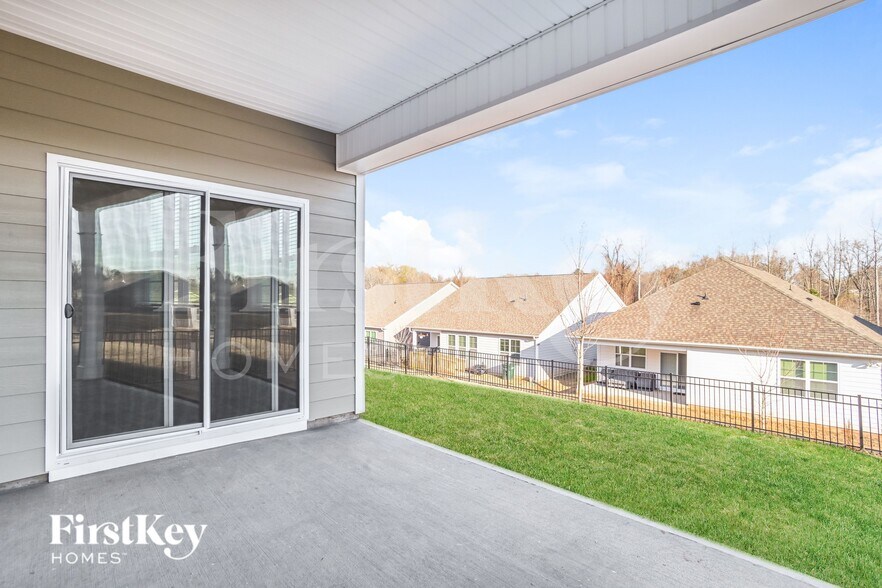 Building Photo - 126 Ari Ave