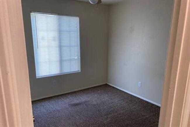 Building Photo - Cozy Home For Rent