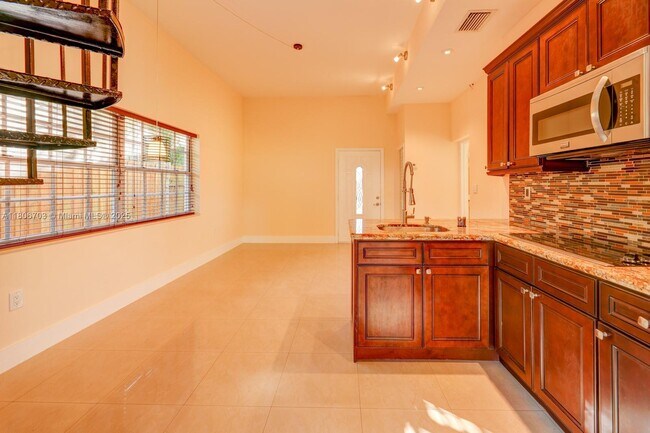 Building Photo - 6761 SW 13th Terrace