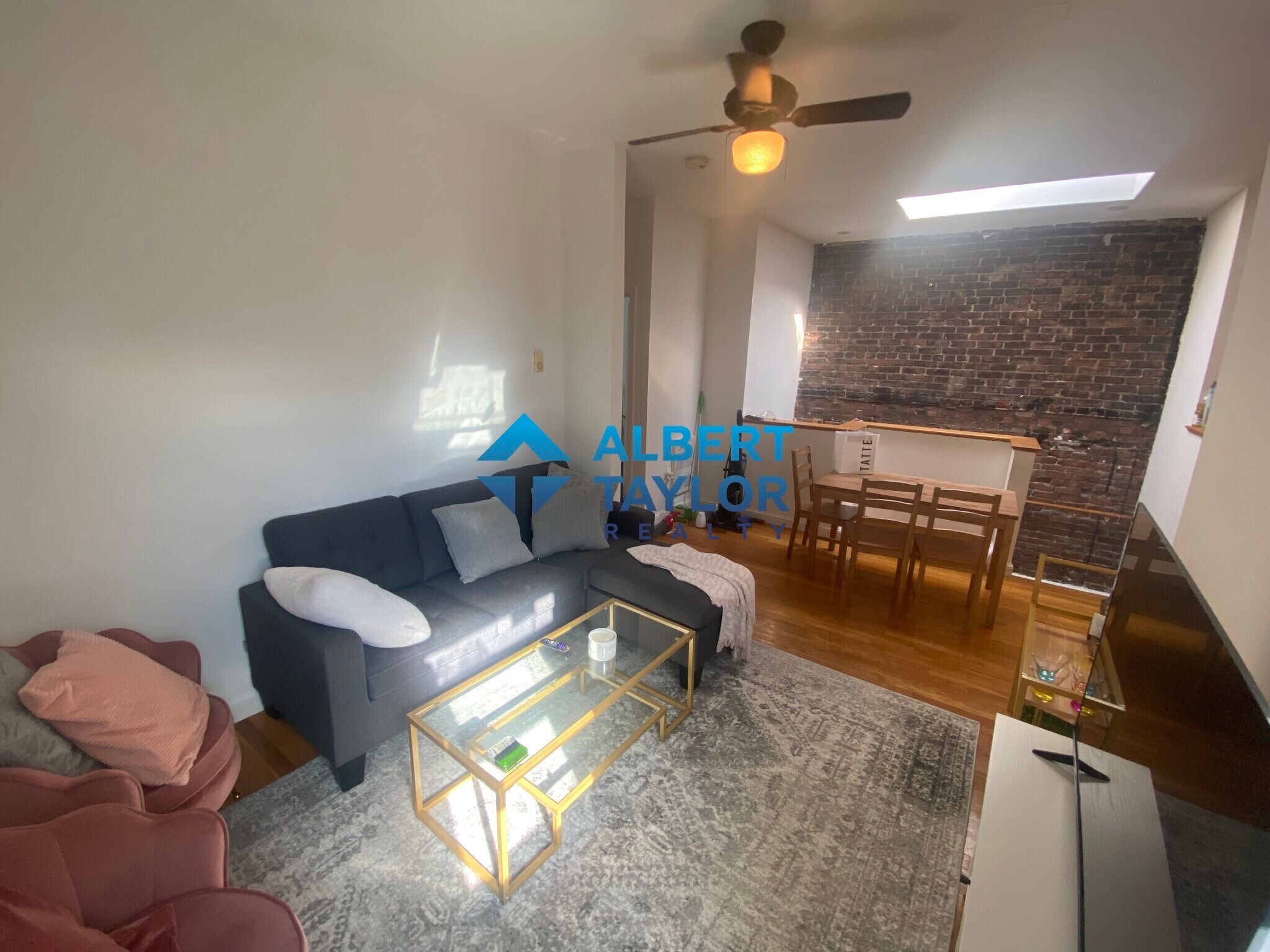 Building Photo - 41 Cunard St