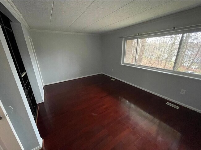 Building Photo - 11224 Beaver Trail Ct