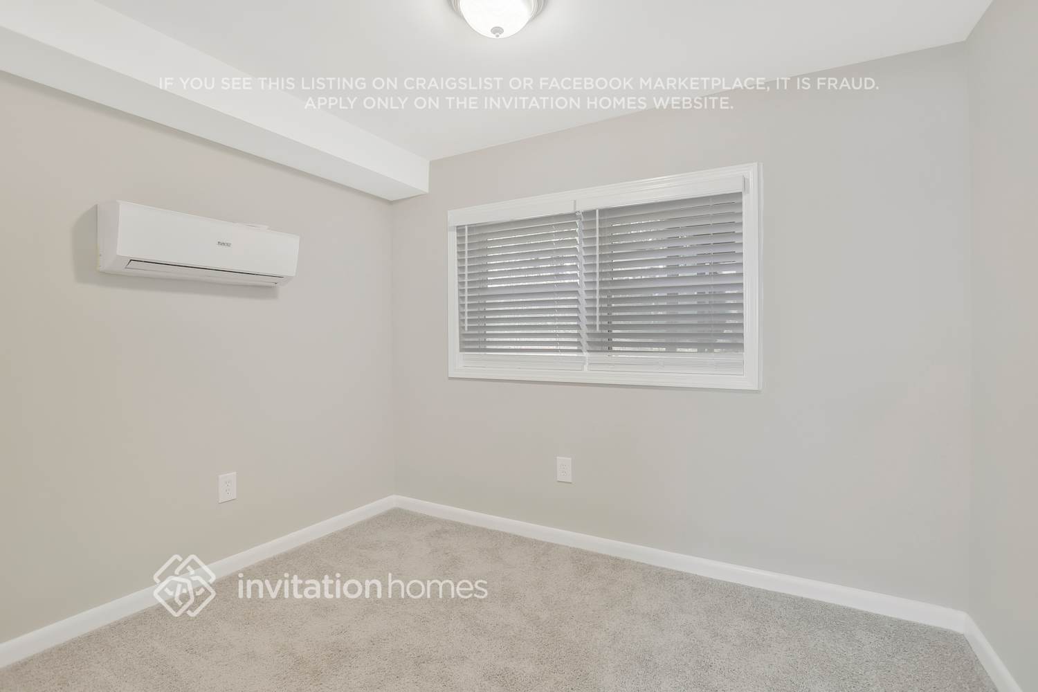 Building Photo - 544 Oakside Dr SW