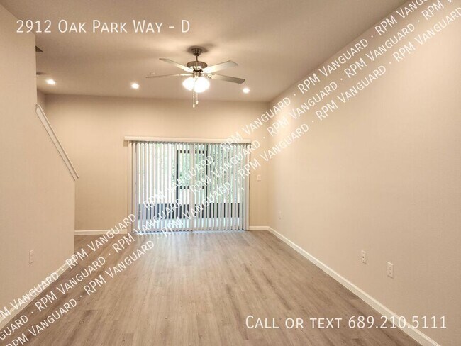Building Photo - 2912 Oak Park Way