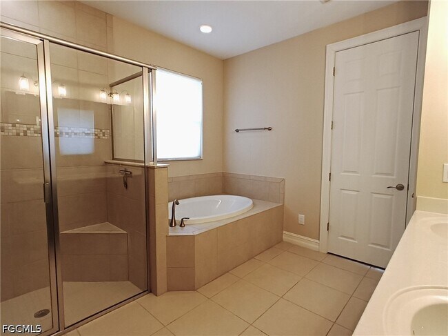 Building Photo - 20559 Long Pond Rd