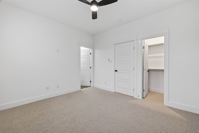 Building Photo - 314 Neyland St