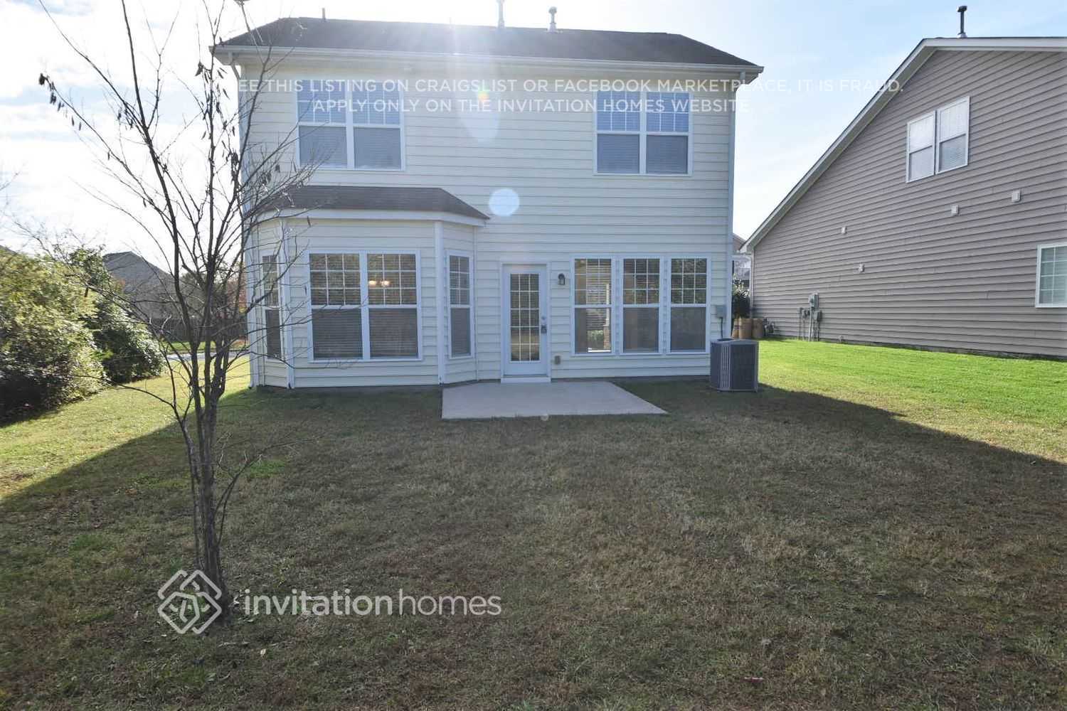 Building Photo - 3012 Grande Heights Dr