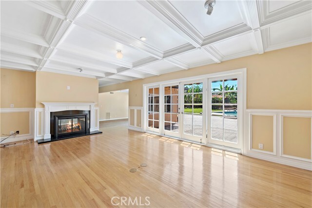Building Photo - 3801 N Tunales Dr