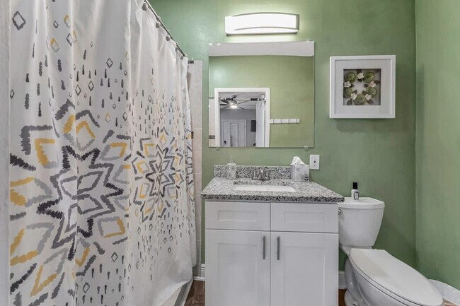 Building Photo - 3317 W St Conrad St