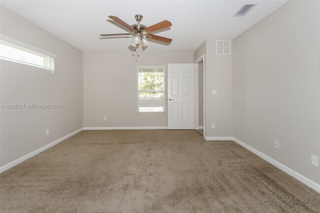 Building Photo - 4522 SW Savona Blvd