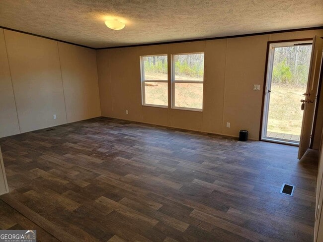 Building Photo - 5012 N Hwy 29