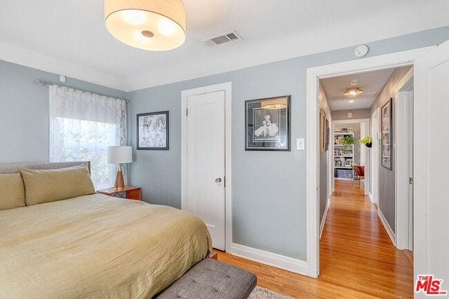 Building Photo - 2630 S Bedford St