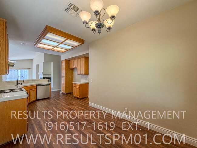 Building Photo - 208 Stavros Ct
