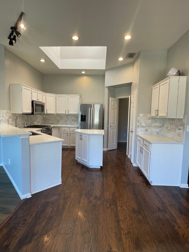 Building Photo - 3023 Quill Meadow Dr