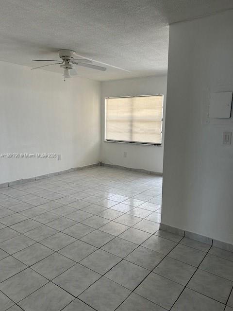 Building Photo - 1325 W 68th St