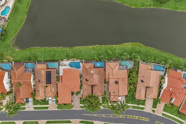 Building Photo - 22595 Esplanada Cir