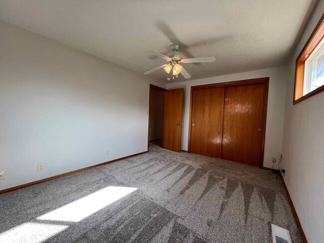 Building Photo - 2529 TAYLOR AVENUE