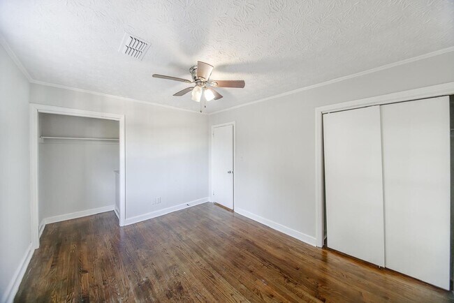 Building Photo - 517 N Florida St