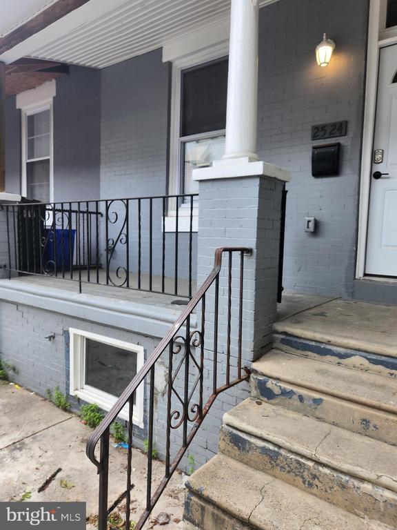 Building Photo - 2524 N Marston St