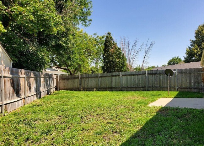 Building Photo - 9580 W Hoff Dr