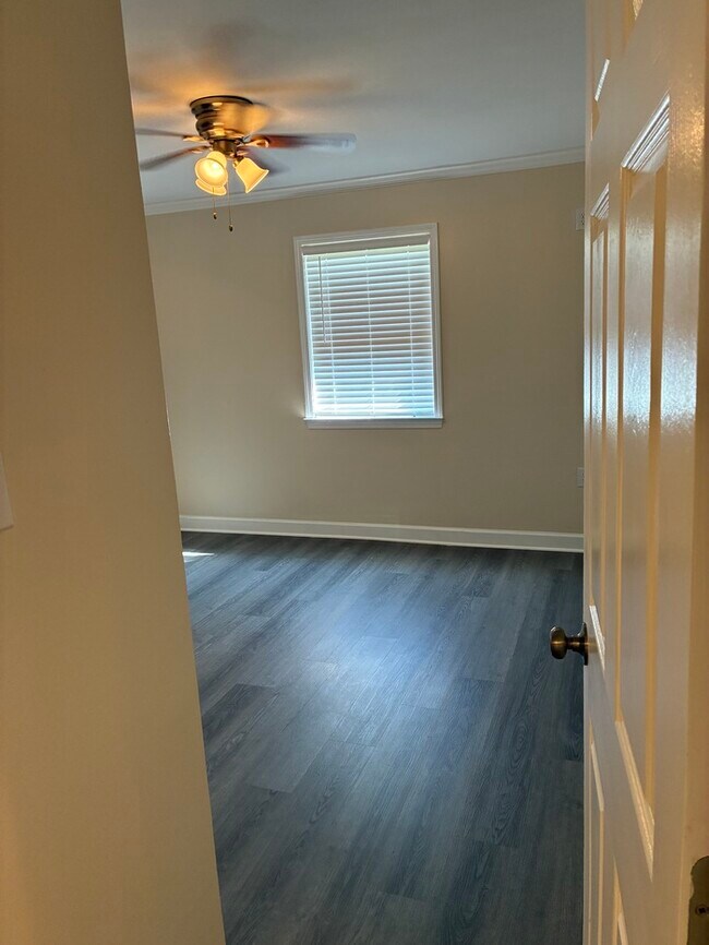 Building Photo - Beautiful 3/2 house in Waveland MS