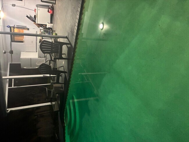 Building Photo - 2680 NE 12th Terrace