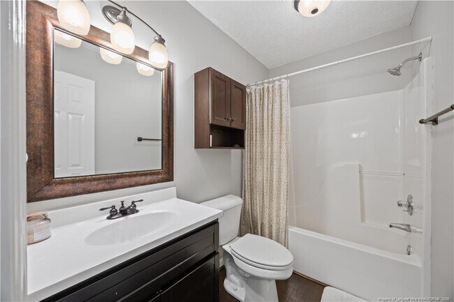 Building Photo - 3517 Gables Dr