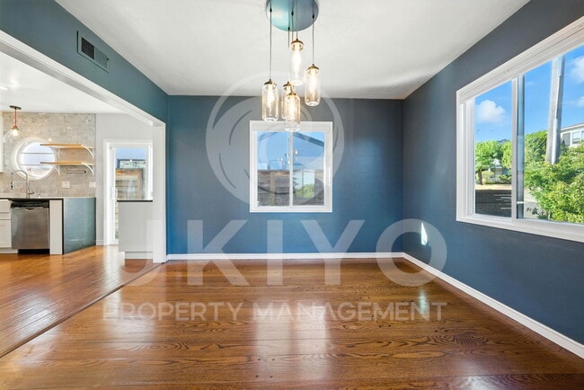 Building Photo - 4159 Midvale Ave