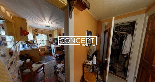 Building Photo - 38A Gibson St. Unit 3B