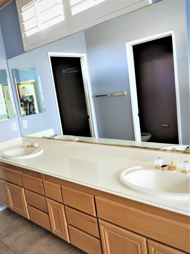 Building Photo - 78724 Como Ct