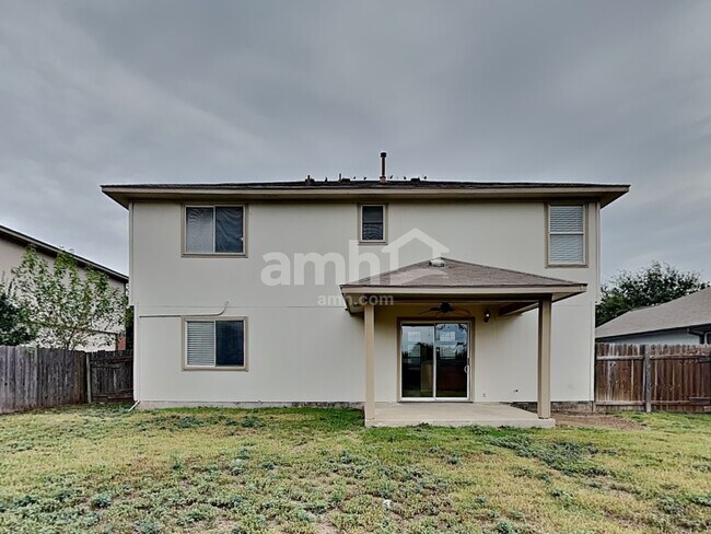 Building Photo - 105 Paige Bend