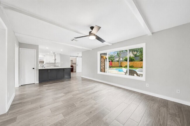 Building Photo - 15414 Ripplestream Dr