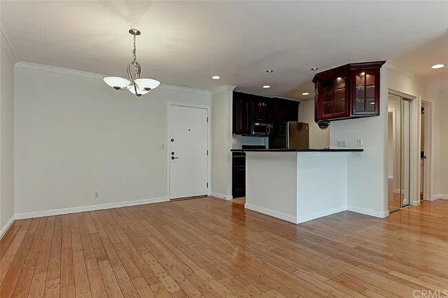 Building Photo - 7777 W 91st St