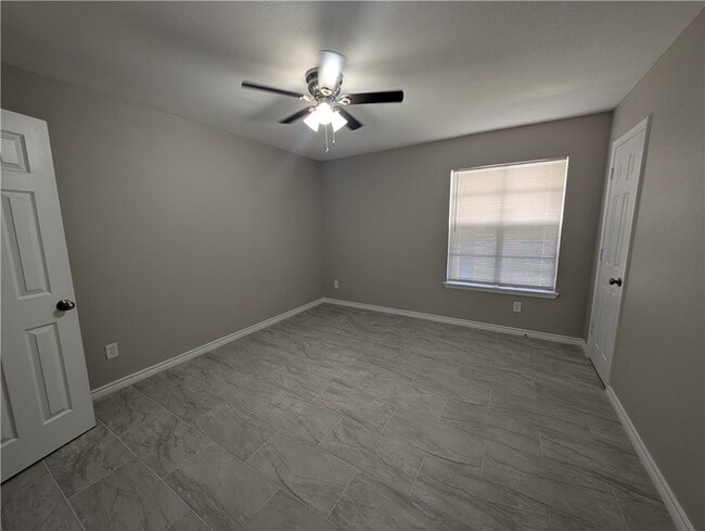 Building Photo - 5201 Hitching Post Ln