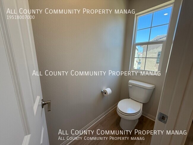 Building Photo - 26604 Ashley Rd