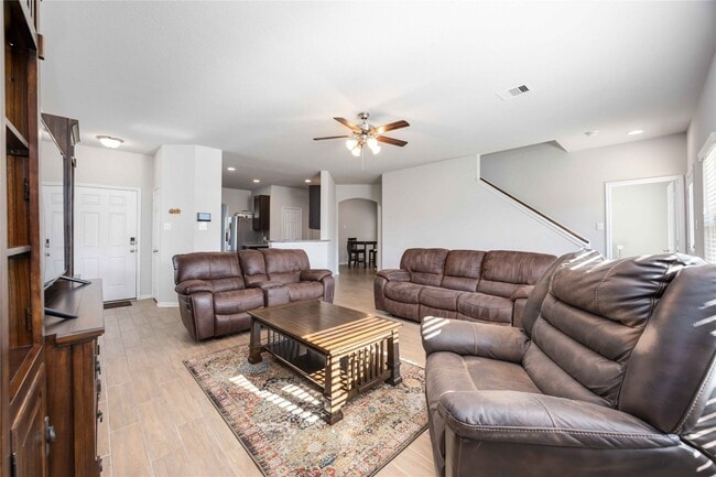 Building Photo - 2214 Yellow Fern Path