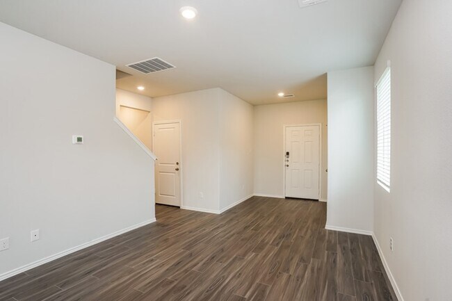 Building Photo - 3129 Wood Lily Dr